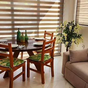 https://new-beautiful-rooftop-romantic-ocean-views.hotelspuertovallarta.org