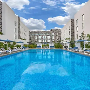 https://city-express-suites-cancun-aeropuerto.quintano-roohotels.com